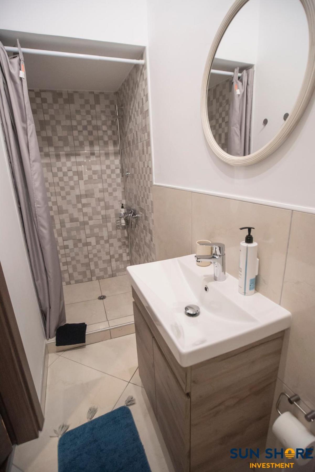 Explore Greece From Lovely City Centre Apartment Chalkís エクステリア 写真